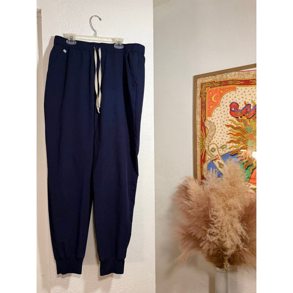 Figs Other - Preowned, FIGS Men's Tansen Jogger Scrub Pants,Navy, Large